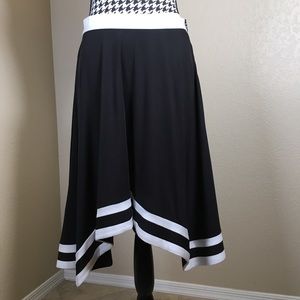 Black & White Flowy Skirt